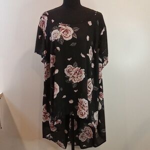 TORRID Tunic Blouse Floral Print Tropical Shirt Long Back Women's Sz 3 EUC NICE!